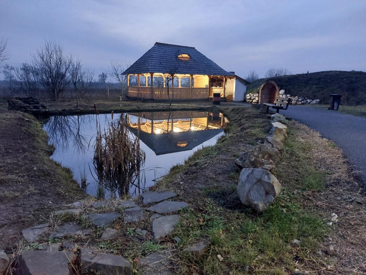 Green Garden Resort Cicirlau Dış mekan fotoğraf